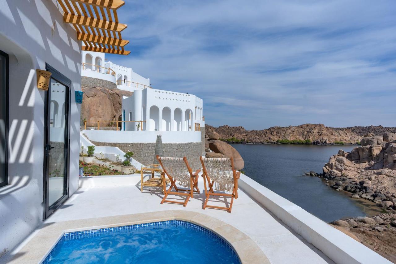 Benben By Dhara Hotels - Adults Only Aswan Buitenkant foto View of the Nile from the hotel