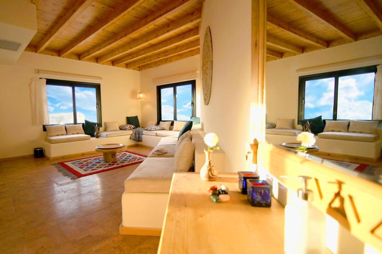 Benben By Dhara Hotels - Adults Only Aswan Buitenkant foto Interior of a Santa Fe hotel