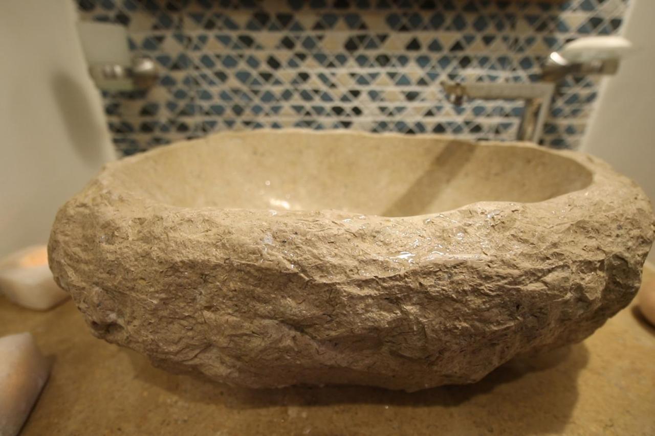 Benben By Dhara Hotels - Adults Only Aswan Buitenkant foto A stone sink