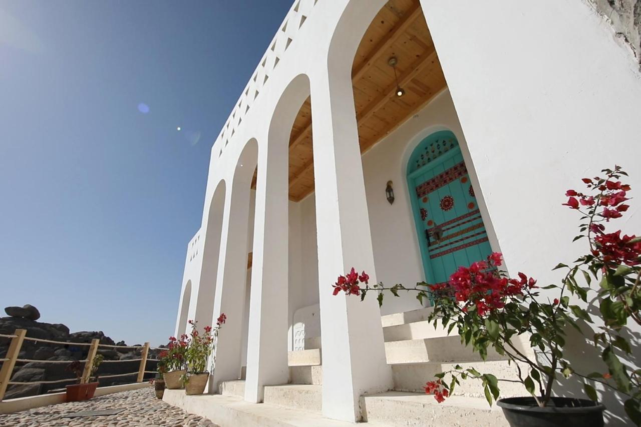 Benben By Dhara Hotels - Adults Only Aswan Buitenkant foto The entrance of the house
