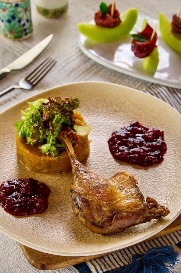 Benben By Dhara Hotels - Adults Only Aswan Buitenkant foto A modern French dish