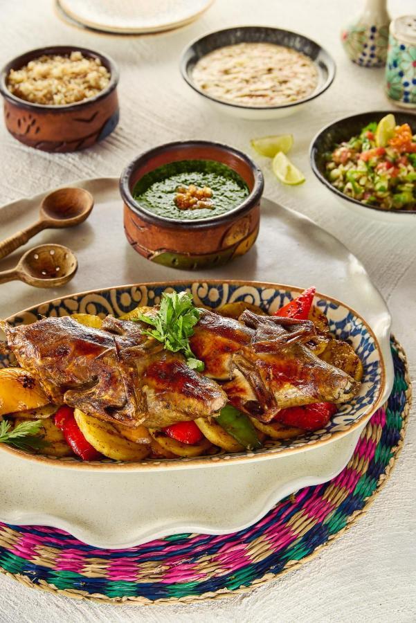 Benben By Dhara Hotels - Adults Only Aswan Buitenkant foto Shawarma